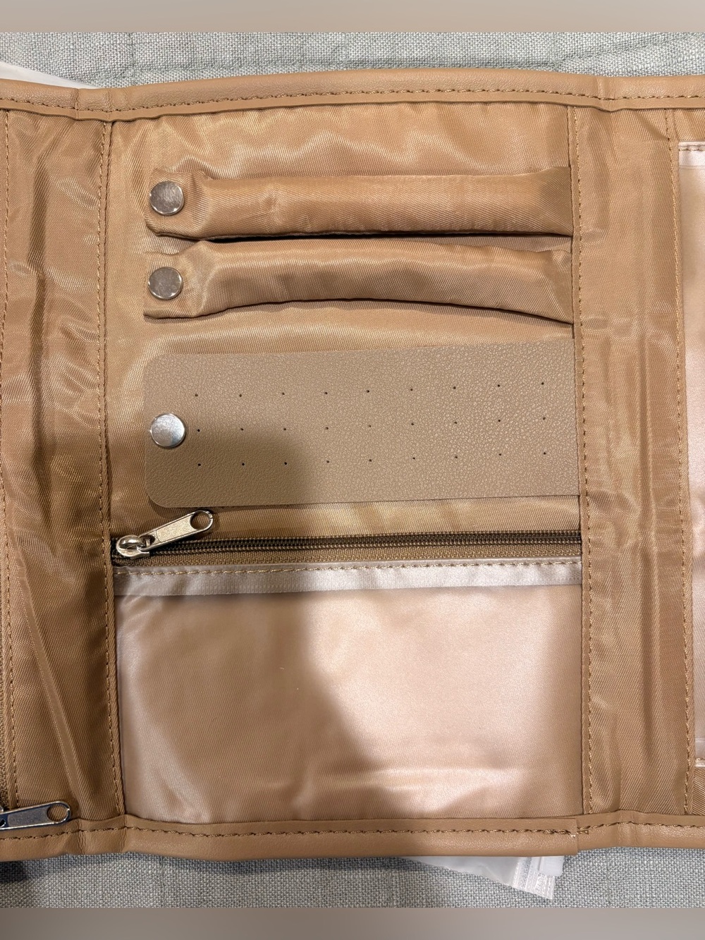 NWT 8 Other Reasons Tan Jewelry Travel Organizer Case Pouch - Picture 3 of 6